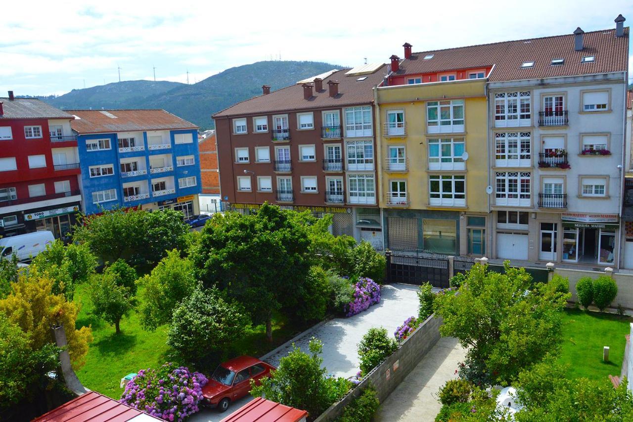 Pension Quilmes Vimianzo Exterior photo